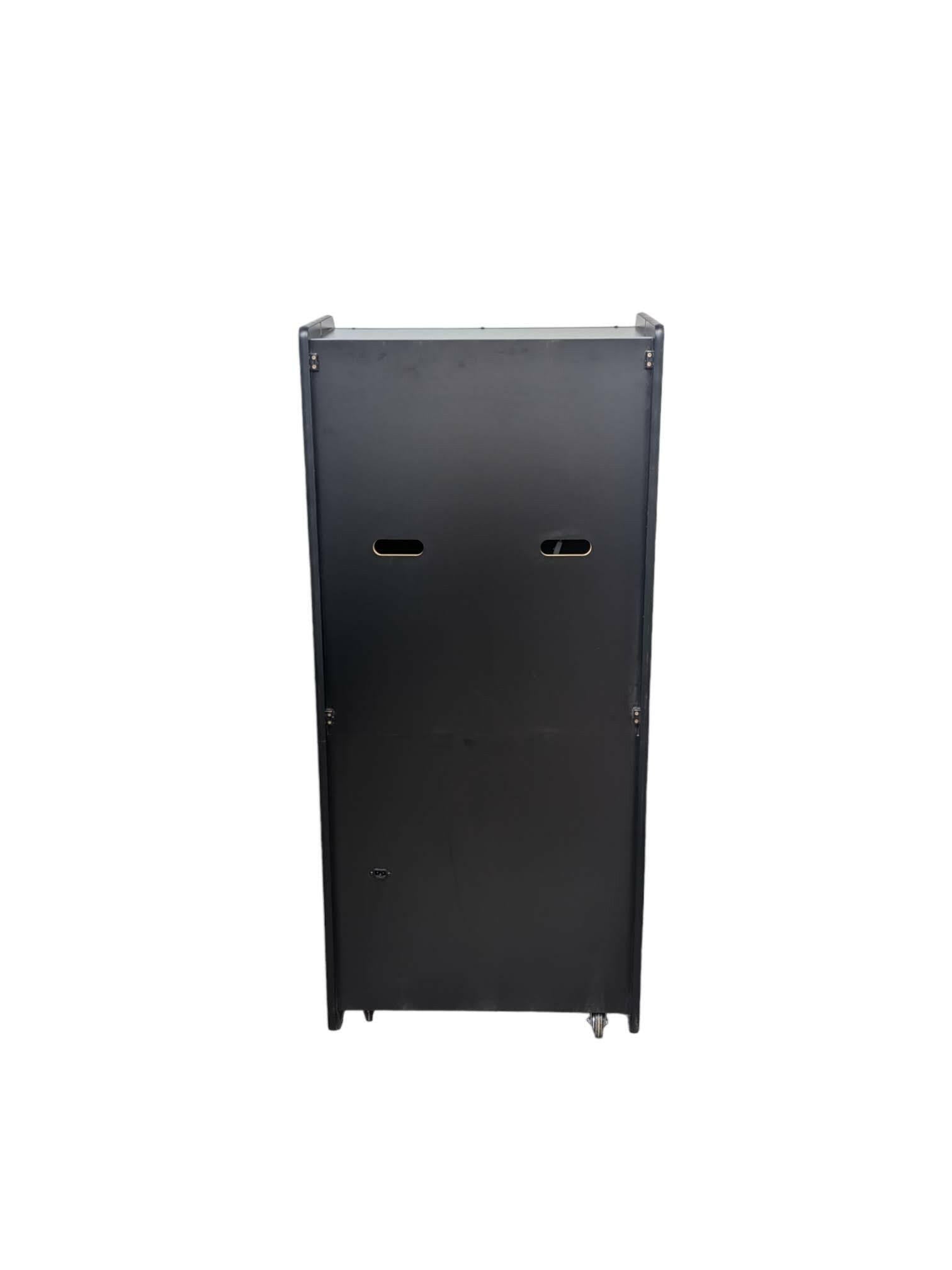Deluxe 27 Arcade Machine - Defender Theme